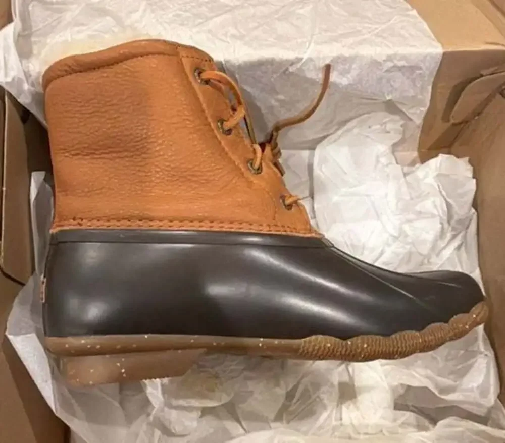 Sperry Saltwater Winter Lux Tan Duck Boots Size 9.5M